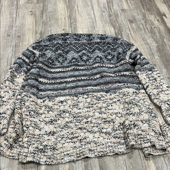 Maurices Black and Cream Patterned Cardigan - Picture 3 of 3